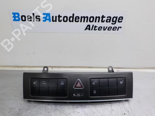 Used Switch MERCEDES-BENZ C-CLASS Coupe (CL203) C 200 Kompressor (203.742) (163 hp) 23010032