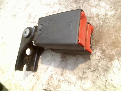 Sikkerhedssele-spænde FORD FIESTA VI (CB1, CCN) 1.0 (65 hp) 21932408