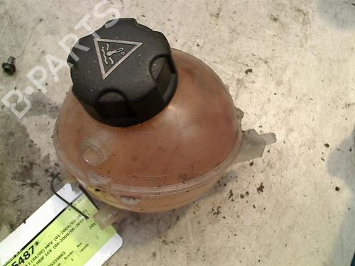 Used Expansion tank PEUGEOT 5008 (0U_, 0E_) 1.6 HDi (112 hp) 21927088