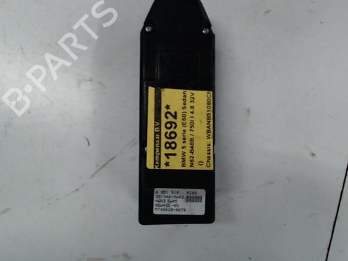 Switch BMW 5 (E60) 550 i | BP21938644I30 