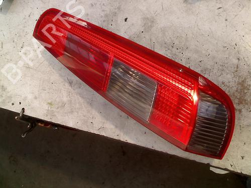 Used Right taillight FORD FIESTA V (JH_, JD_) 1.3 (69 hp) 21931533