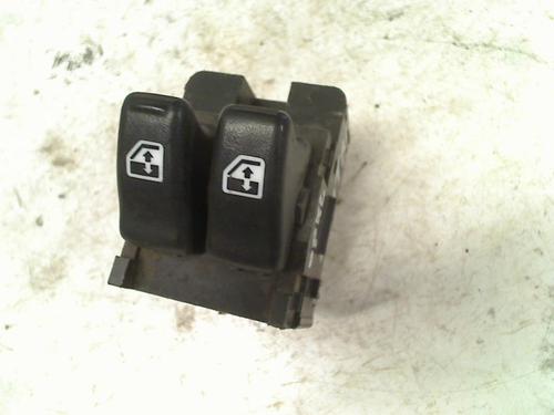 Used Switch OPEL SINTRA (APV) 2.2 i 16V (OUN16, Y94) (141 hp) 21929701