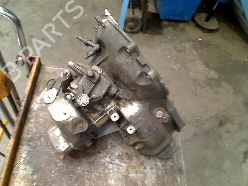 Used Gearbox OPEL MERIVA A MPV (X03) 1.6 (E75) (87 hp) 21923634