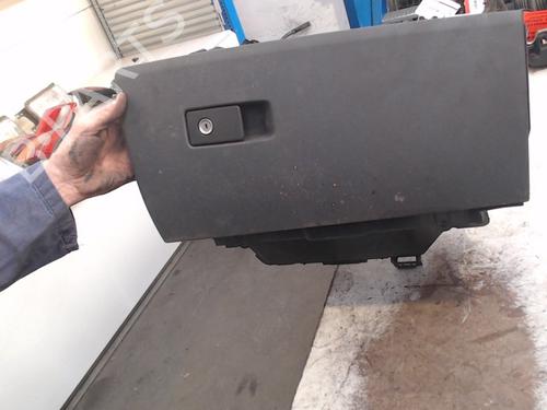 Used Glove box VOLVO V70 III (135) 2.0 D (136 hp) 21944688