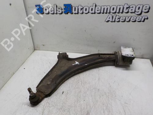 Used Left front suspension arm LAND ROVER FREELANDER I (L314) 1.8 i 16V 4x4 (120 hp) 22175138