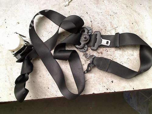 Used Front right seatbelt BMW 1 (E87) 116 i (122 hp) 21930978