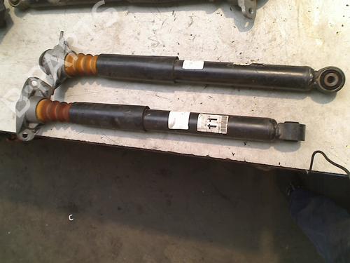 Used Right rear shock absorber VW GOLF VI (5K1) 2.0 TDI (140 hp) 21926554