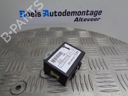 Elektronisk modul TOYOTA YARIS (_P13_) 1.0 (KSP130_, KSP130) (69 hp) 23011330
