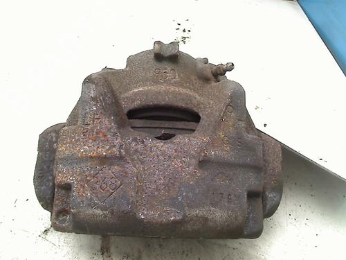 Used Left front brake caliper RENAULT MEGANE III Hatchback (BZ0/1_, B3_) 1.5 dCi (BZ09, BZ0D, BZ1W, BZ29, BZ14) (110 hp) 21920672