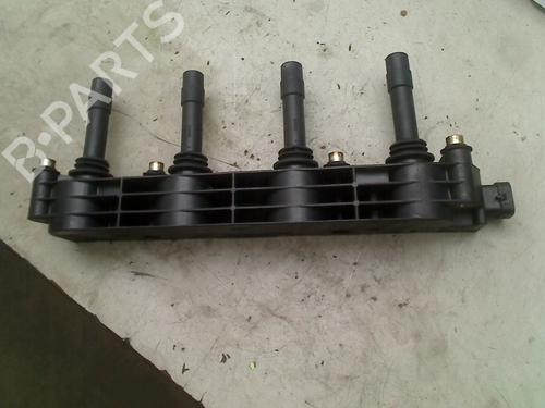 Used Ignition coil OPEL ZAFIRA A MPV (T98) 1.6 16V (F75) (101 hp) 21925621