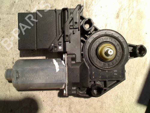 Used Right rear window motor VW GOLF VI (5K1) 1.2 TSI (86 hp) 21922528