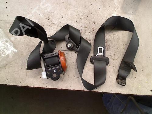 Used Rear left seatbelt OPEL AGILA (B) (H08) 1.2 (F68) (94 hp) 21930782