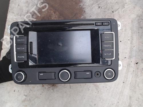 Bilradio VW GOLF VI (5K1) 1.6 TDI (105 hp) 21941857