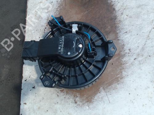 Used Heater blower motor TOYOTA YARIS (_P9_) 1.33 VVT-i (NSP90_, NSP90R) (100 hp) 21943691