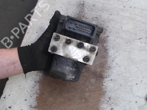 Used ABS pump PEUGEOT 206 CC (2D) 1.6 16V (2DNFUF, 2DNFUR) (109 hp) 21943080