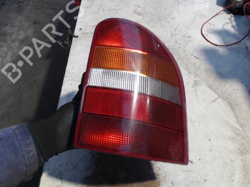 Used Right taillight FORD MONDEO II Turnier (BNP) 1.8 i (115 hp) 21937048