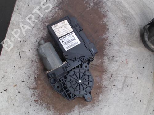 Used Right front window motor AUDI A4 B6 Avant (8E5) 2.5 TDI (163 hp) 21941845