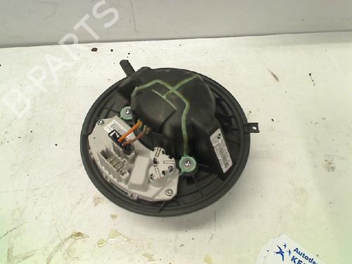 Used Heater blower motor BMW X1 (E84) xDrive 18 d (143 hp) 21912783