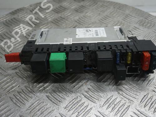 Used Comfort control module MERCEDES-BENZ S-CLASS (W220) S 320 CDI (220.026, 220.126) (197 hp) 23018937
