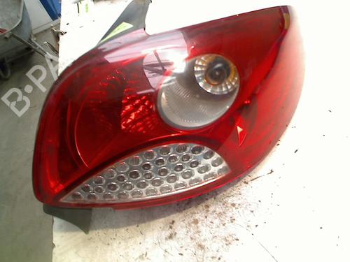 Used Right taillight PEUGEOT 206+ (2L_, 2M_) 1.4 i (2LKFWA, 2MKFWA) (75 hp) 21929422