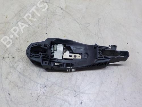 Venstre bak utvendig håndtak PEUGEOT 3008 II SUV (MC_, MR_, MJ_, M4_) 1.2 THP/ PureTech 130 (MRHNSM, MRHNSU, MRHNSJ, MRHNYW,... (131 hp) 23004855