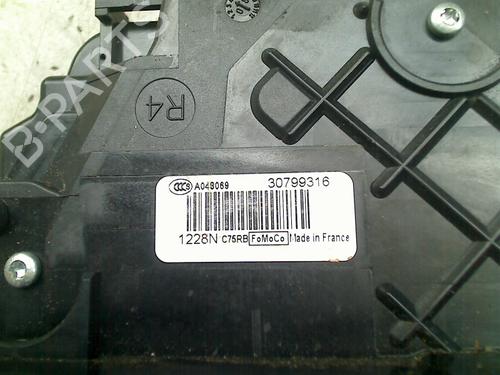 Used Rear right lock VOLVO V50 (545) 2.0 D (136 hp) 21924821