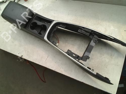 Used Armrest / Center console AUDI A4 B8 Avant (8K5) 1.8 TFSI (160 hp) 21914655