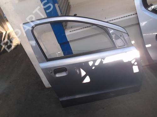 Porte avant droite NISSAN PIXO (UA0) 1.0 (68 hp) 21945060