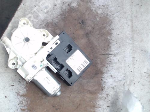 Rudehejsemotor forskærm venstre VOLVO V50 (545) 2.0 D | BP21943300E21 