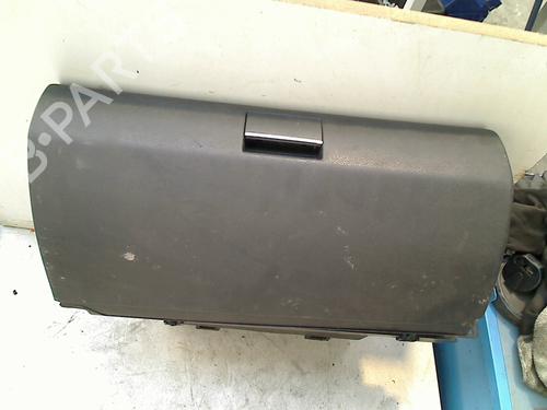 Used Glove box MERCEDES-BENZ B-CLASS Sports Tourer (W245) B 150 (245.231) (95 hp) 21916928