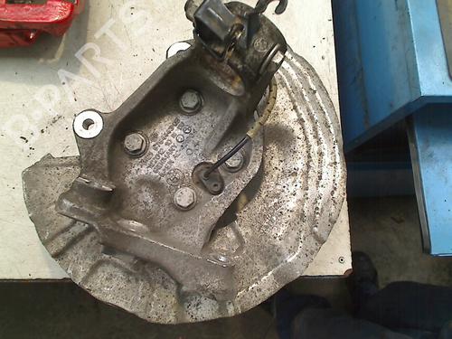 Used Right front steering knuckle BMW 3 Touring (E91) 316 d (116 hp) 21921797