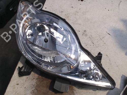 Used Right headlight PEUGEOT 107 (PM_, PN_) 1.0 (68 hp) 21938703