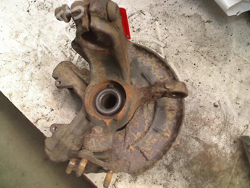 Used Right front steering knuckle VW POLO V (6R1, 6C1) 1.4 (6R1) (85 hp) 21933309