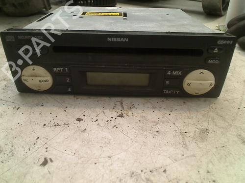 Used Radio NISSAN MICRA III (K12) 1.2 16V (80 hp) 21924236