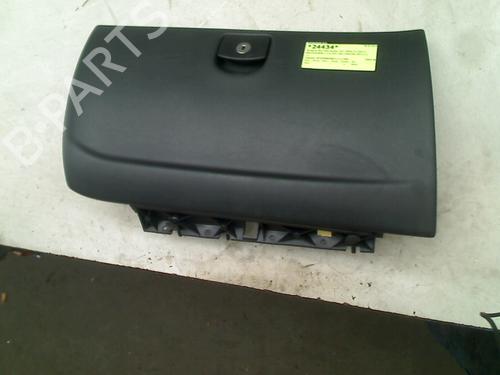 Used Glove box PEUGEOT 407 (6D_) 2.0 (6DRFNB, 6DRFNE) (136 hp) 21925104