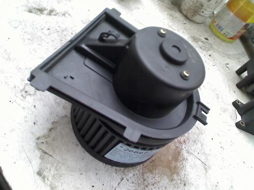 Varmeblæser VW POLO (6N2) 1.4 (60 hp) 21934828
