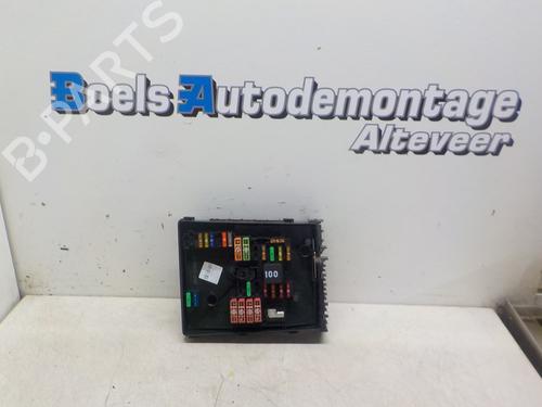 Used Fuse box SKODA SUPERB II Estate (3T5) 2.0 TDI (170 hp) 23007143