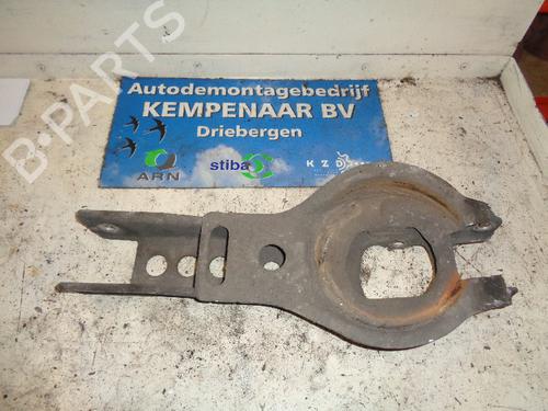 Højre bagtil bærearm VOLVO V70 II (285) 2.4 (140 hp) 21908799