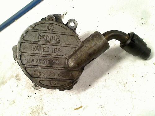 Used Vacuum pump MERCEDES-BENZ E-CLASS (W210) E 200 CDI (210.007) (116 hp) 21930078