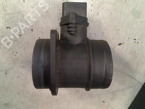 Used Mass air flow sensor VW POLO (9N_, 9A_) 1.4 TDI (70 hp) 21923464