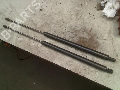 Used Tailgate lift support MERCEDES-BENZ VITO Van (W638) 113 2.0 (638.014, 638.094) (129 hp) 21933206