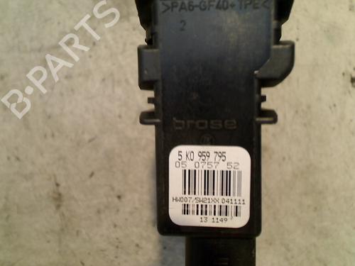 Right rear window motor VW GOLF VI (5K1) 1.2 TSI | BP21922484E22 