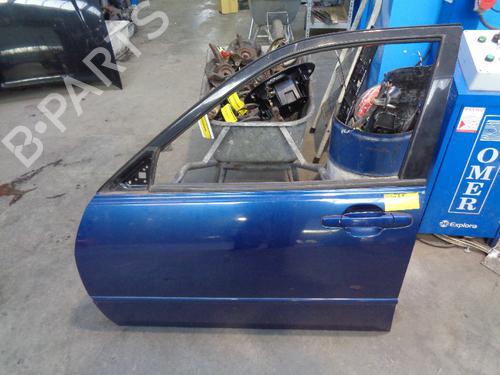 Used Left front door LEXUS IS I (_E1_) 200 (GXE10) (155 hp) 21909452