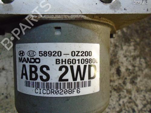 ABS pump KIA SPORTAGE II (JE_, KM_) 2.0 i 16V | BP23003510M43