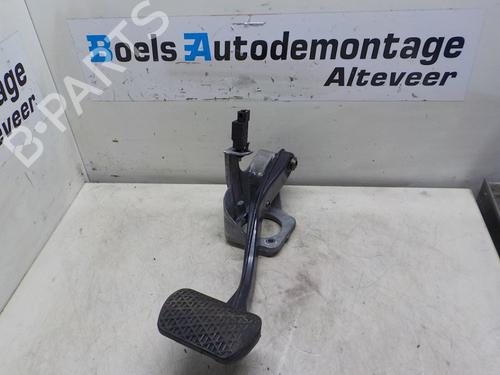 Used Break pedal MERCEDES-BENZ E-CLASS (W211) E 400 CDI (211.028) (260 hp) 23005465