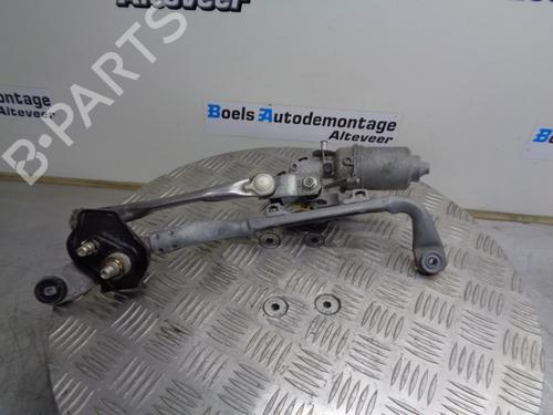Used Front wipers mechanism TOYOTA YARIS (_P13_) 1.0 (KSP130_, KSP130) (69 hp) 23012578