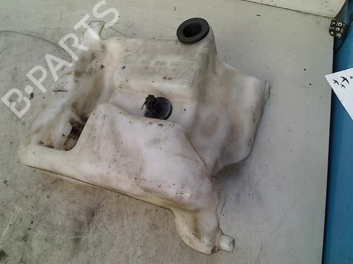 Used Windscreen washer tank MERCEDES-BENZ C-CLASS (W203) C 180 Kompressor (203.046) (143 hp) 21916015