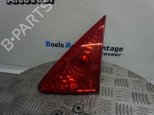 Used Right taillight PEUGEOT 3008 I MPV (0U_) 1.6 VTi (120 hp) 23015431