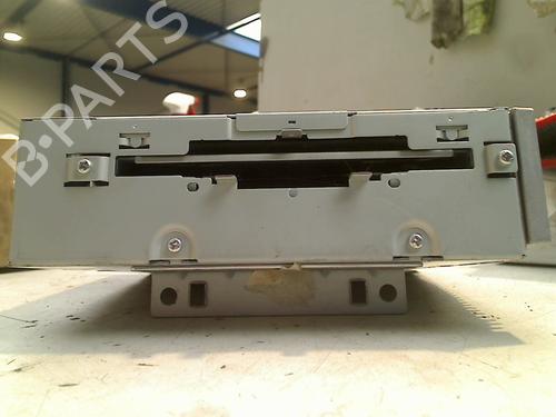 Used Radio VOLVO V50 (545) 2.0 D (136 hp) 21923621