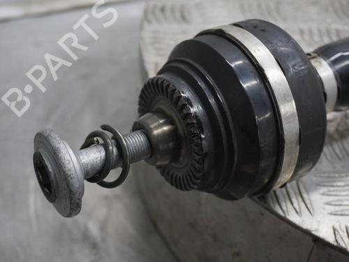 Left rear driveshaft BMW 3 (G20, G80, G28) M3 Competition xDrive | BP26896999M40 